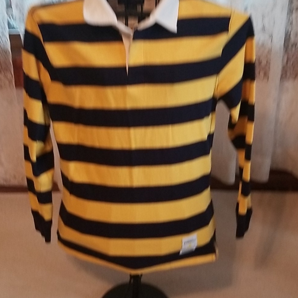 Aeropostale Long Sleeve Polo Shirt